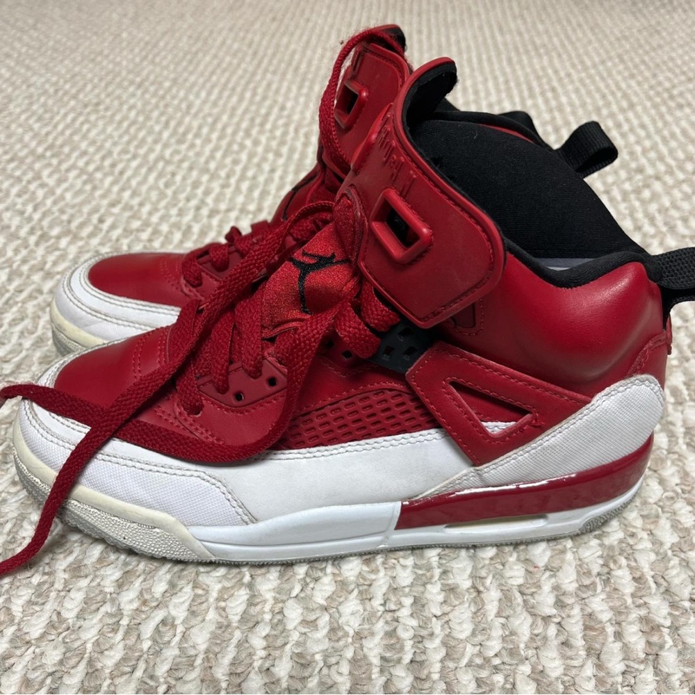 Jordan Retro Spizike Gym Red